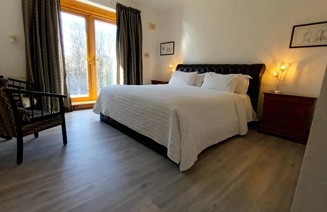 Kilbree House B&B-1